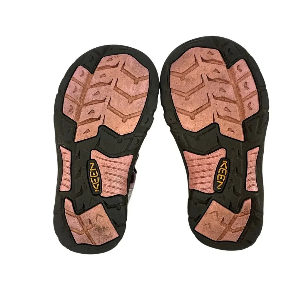 Keen kids pastel waterproof sandals Size 2